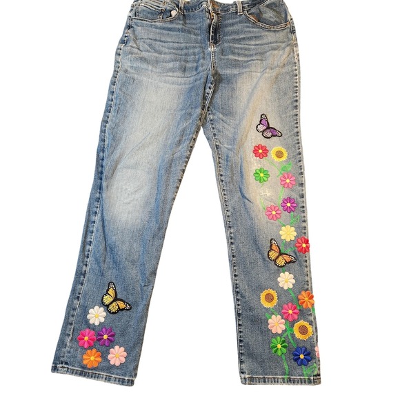 The Platinum Boyfriend Jeans Womens 2 Regular Floral Butterfly Embroidered Boho - Picture 1 of 8